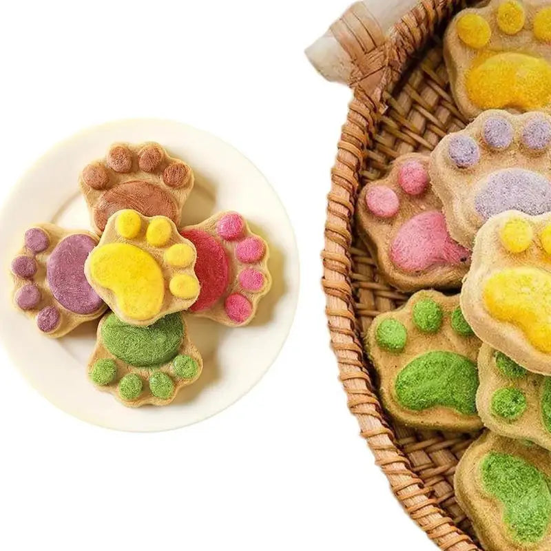 Cat Snacks Nutritional Freeze-Dried Pet Training Reward Snacks Quick Teeth Cleaning Cat Claw Biscuits Snacks For Cat Dogs